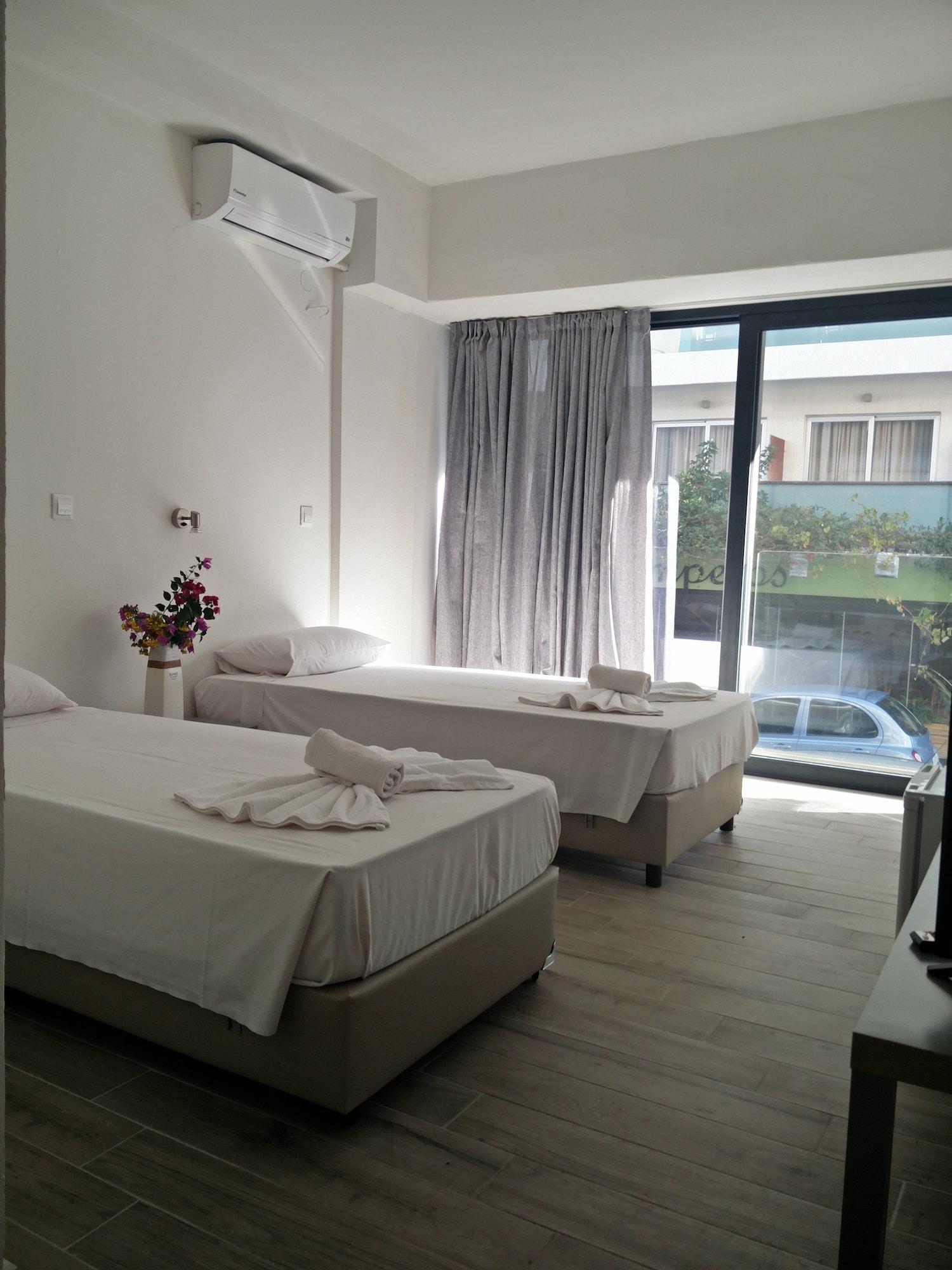 New York Hotel Rhodes City Ngoại thất bức ảnh