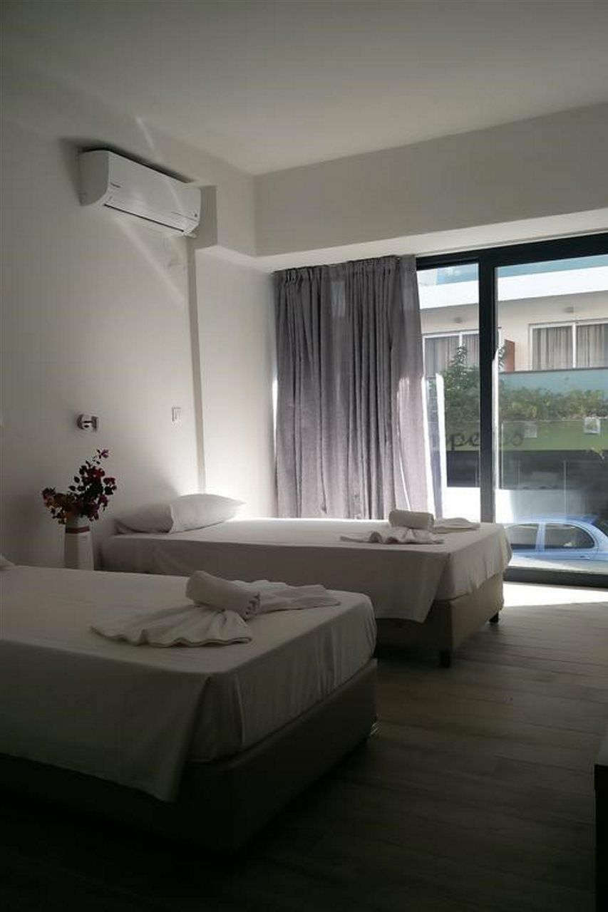 New York Hotel Rhodes City Ngoại thất bức ảnh